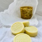 vegetarische naturseife mit regionalem Bienenwachs