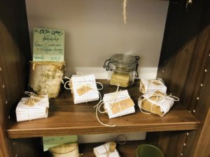 Naturseife kaufen im Feinkost-Laden